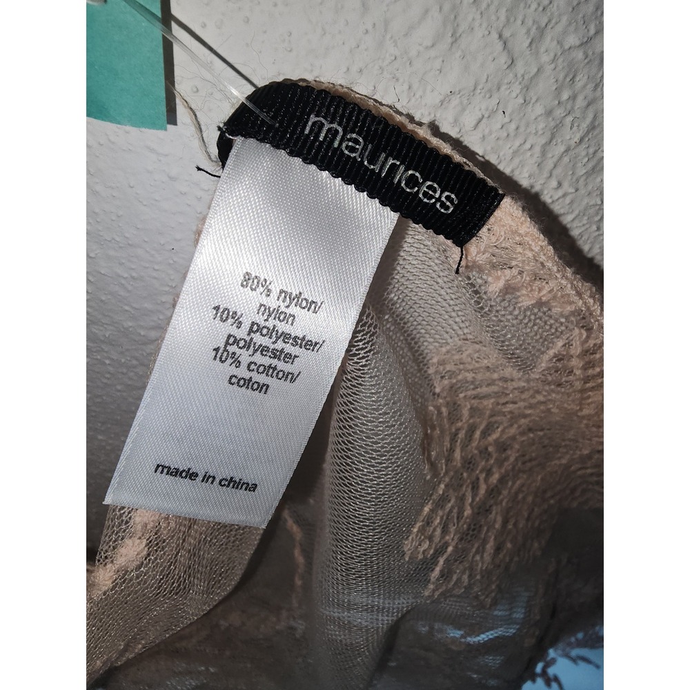 Maurices Lace Wrap Shawl Womens OS Pink Floral Mesh Crochet Trim Tassel NEW - Picture 4 of 8